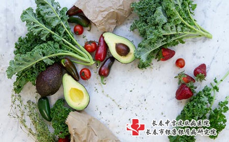 长春中吉皮肤病医院：青少年牛皮癣应该怎么治?