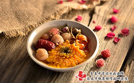 牛皮癣可以喝茶