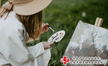 牛皮癣的早期症状是什么?如何治疗更好?